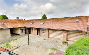 Ferme au carre  sur 1500m de terrain clos et arbore  -  ... - Image 18