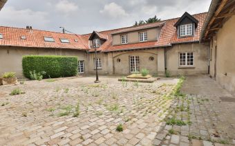 Ferme au carre  sur 1500m de terrain clos et arbore  -  ... - Image 28